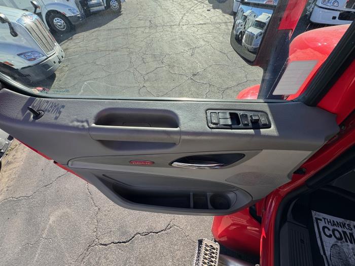 2020 Peterbilt 579-14