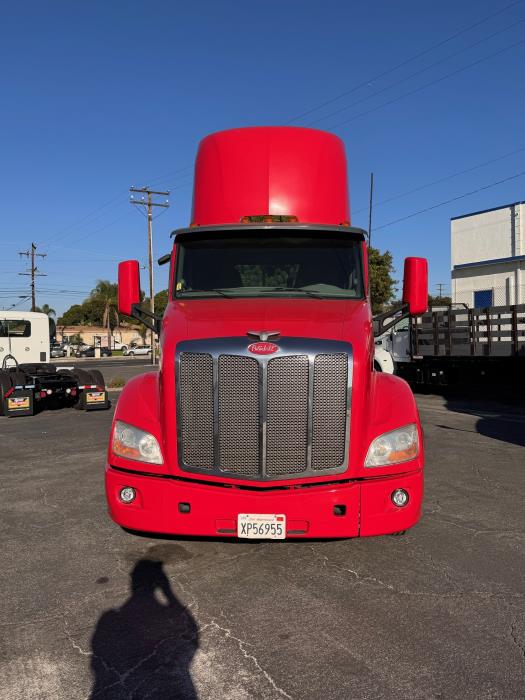2020 Peterbilt 579-2