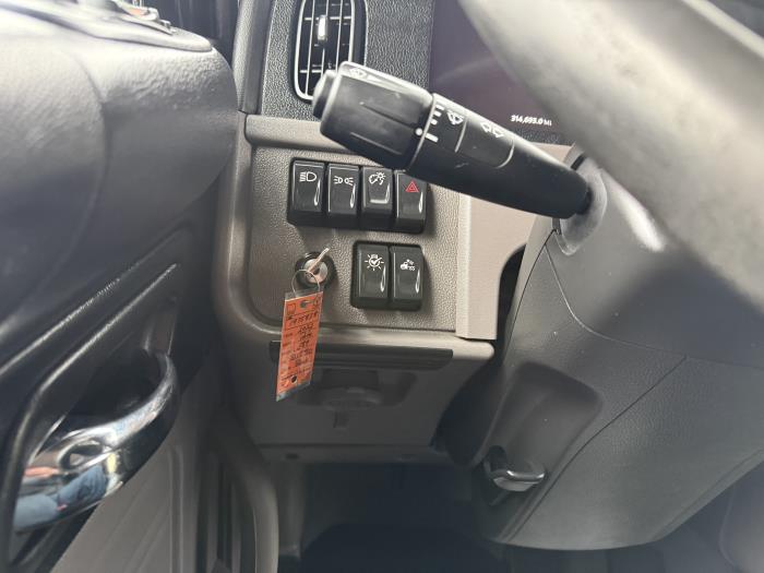 2022 Peterbilt 389-7