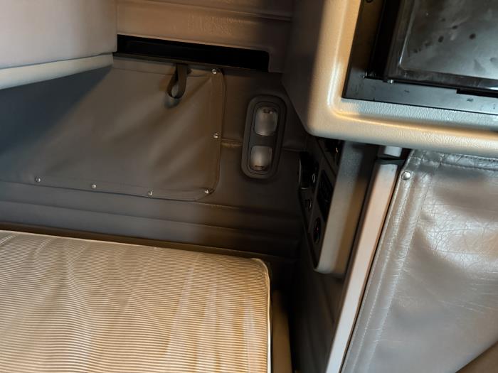 2022 Peterbilt 389-32