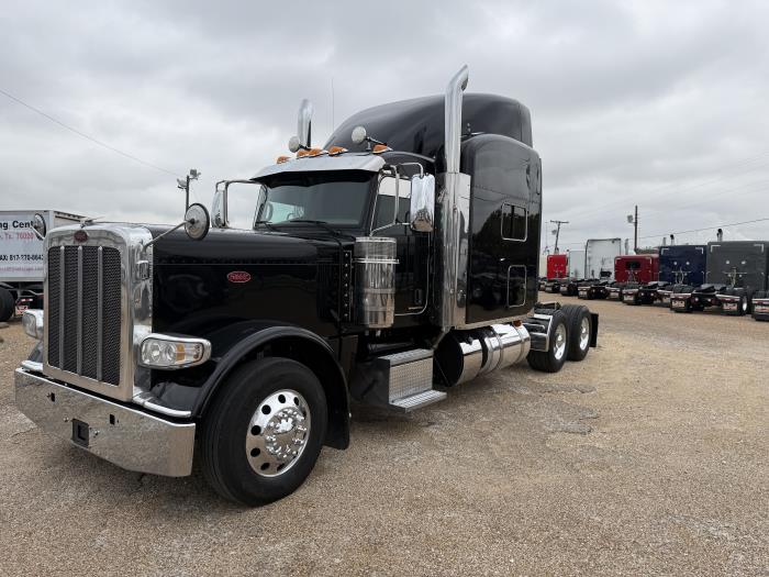 2022 Peterbilt 389-53