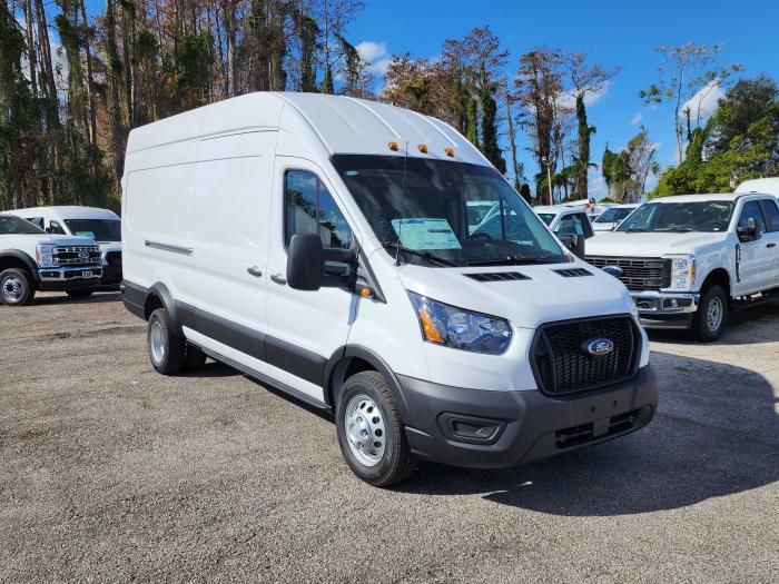 2026 Ford Transit 350 HD-3