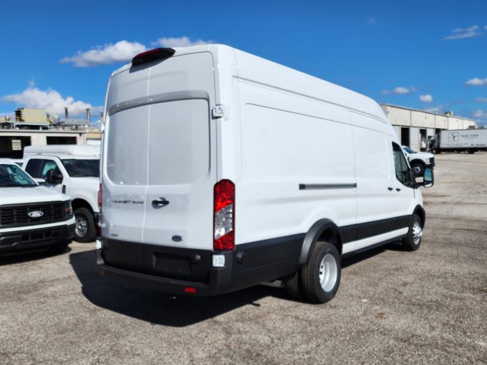 2026 Ford Transit 350 HD-6