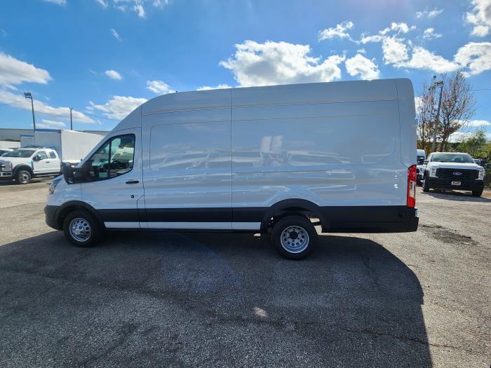 2026 Ford Transit 350 HD-8