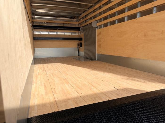 2025 Isuzu NPR-HD-18