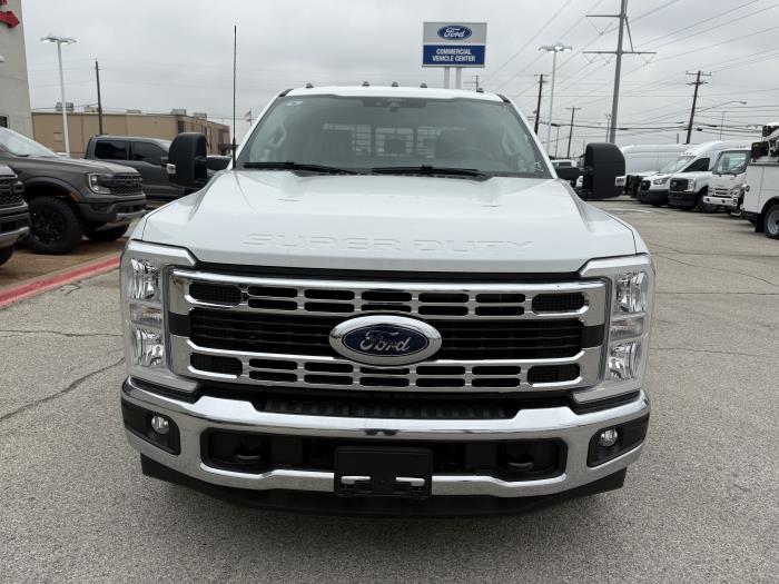 2025 Ford F-350-8