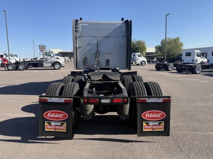 2021 Peterbilt 567-4