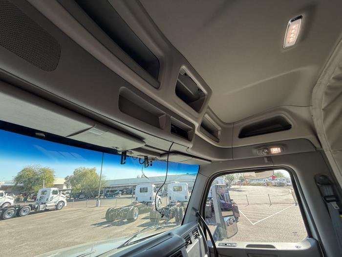 2021 Peterbilt 567-14