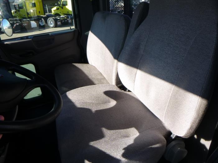 2020 Peterbilt 337-12