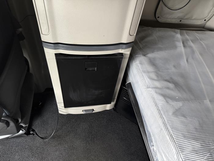 2023 Peterbilt 579-25