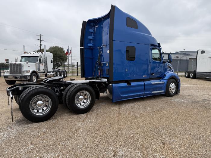 2023 Peterbilt 579-47