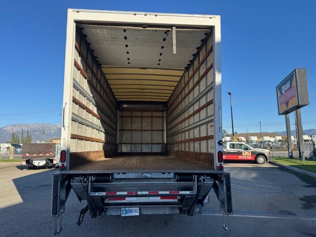 2019 International 4300-6