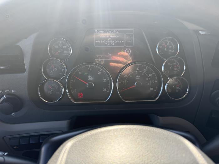 2022 Peterbilt 579-4