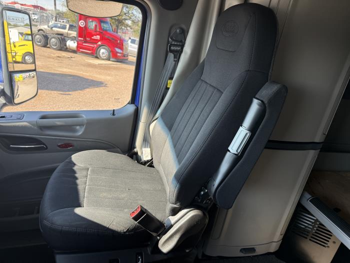 2022 Peterbilt 579-11