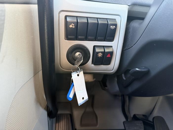 2022 Peterbilt 579-8