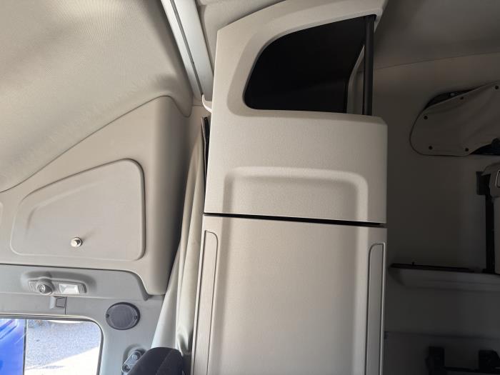 2022 Peterbilt 579-18