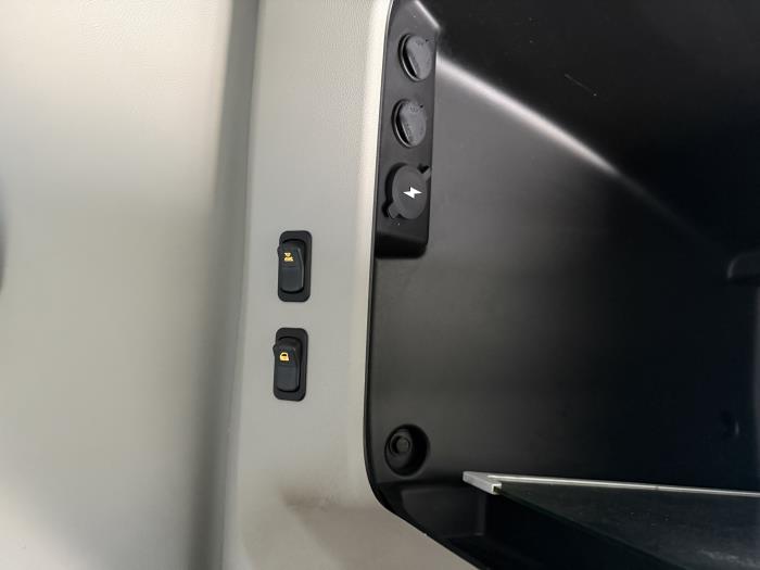 2022 Peterbilt 579-25