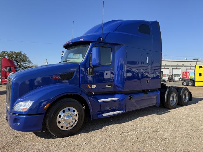 2022 Peterbilt 579-35