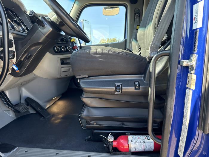 2022 Peterbilt 579-33