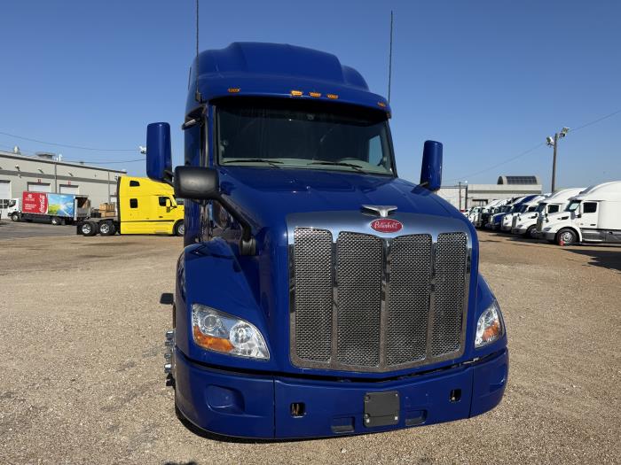 2022 Peterbilt 579-41