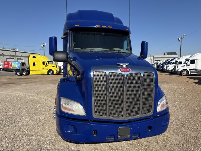2022 Peterbilt 579-41