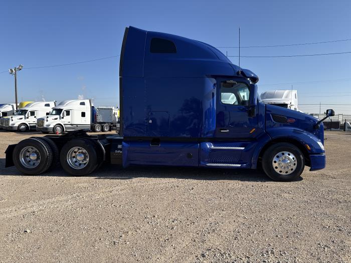 2022 Peterbilt 579-47