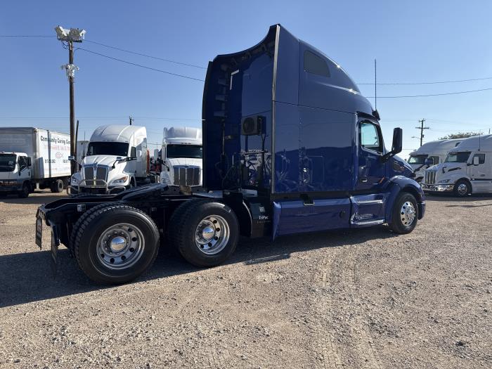 2022 Peterbilt 579-52