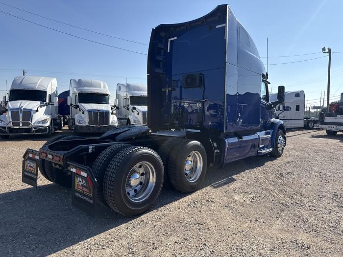 2022 Peterbilt 579-54