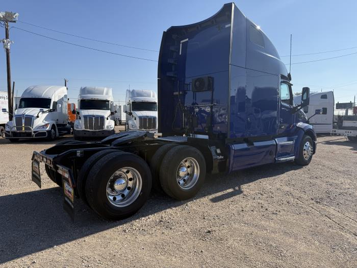 2022 Peterbilt 579-54