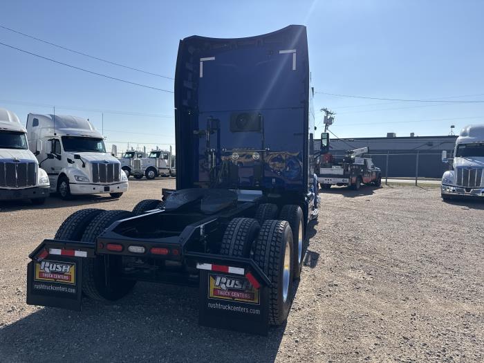 2022 Peterbilt 579-57