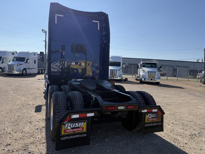 2022 Peterbilt 579-60