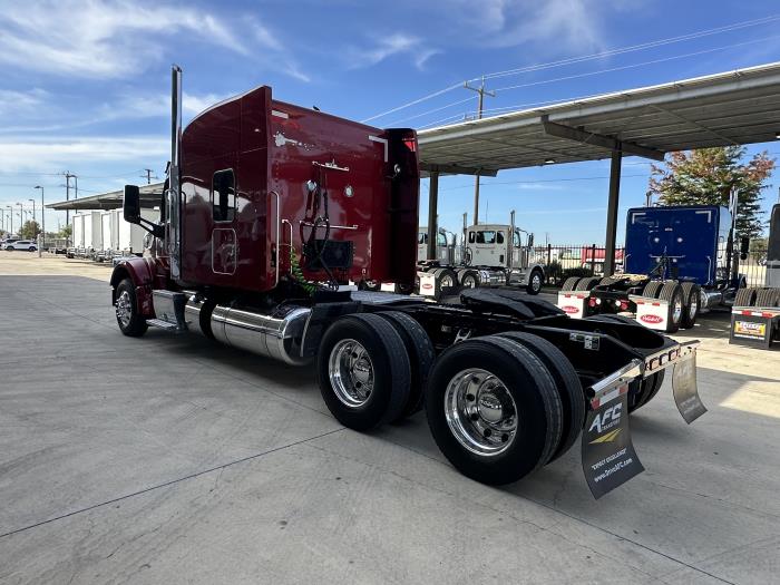 2022 Peterbilt 567-3