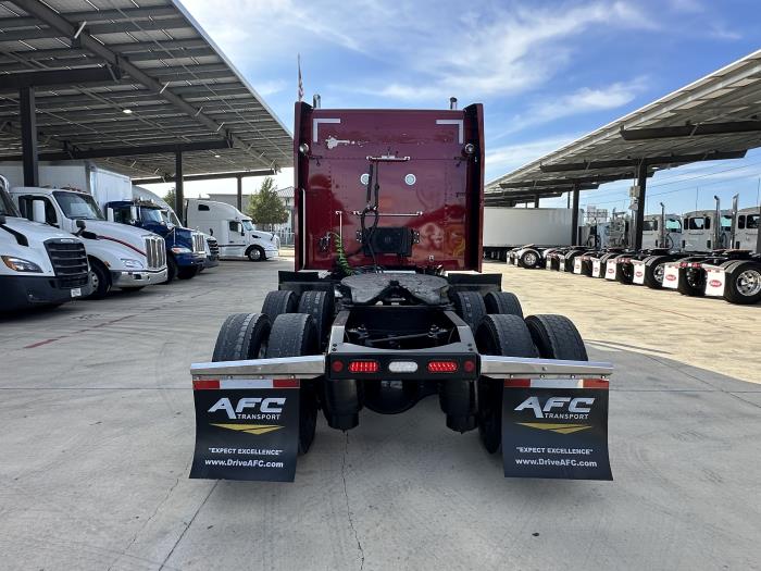 2022 Peterbilt 567-4