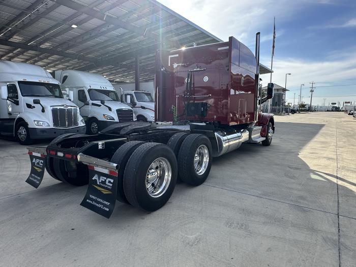 2022 Peterbilt 567-5