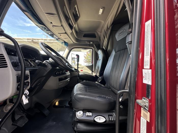 2022 Peterbilt 567-11