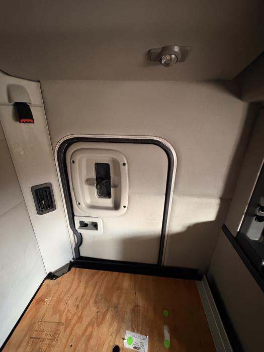 2022 Peterbilt 579-12