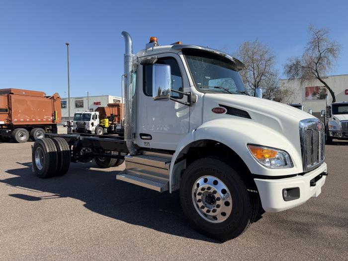 2025 Peterbilt 537-8