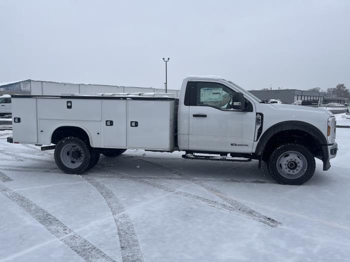 2025 Ford F-450-11