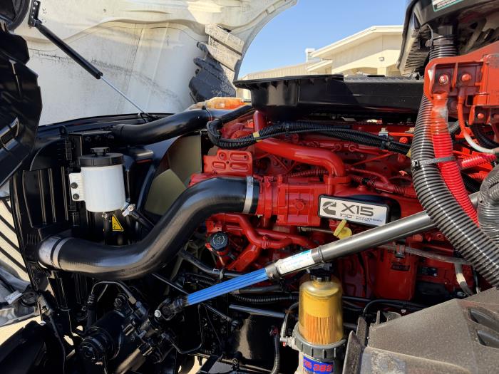 2021 International LT625-16