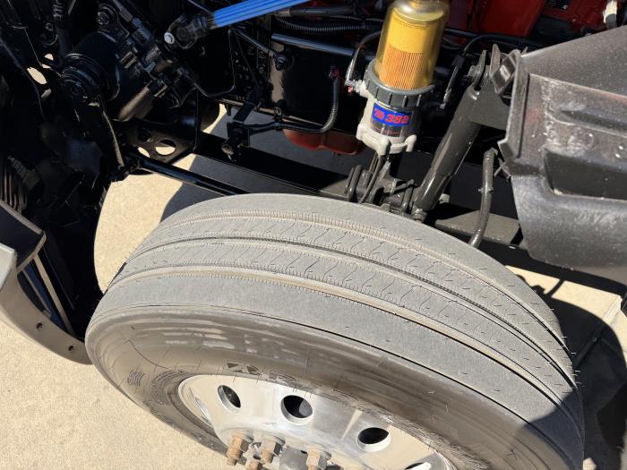 2021 International LT625-17