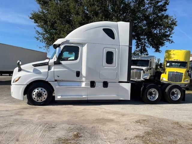 2019 Freightliner Cascadia-2