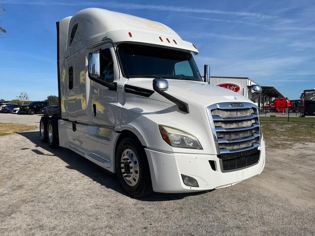 2019 Freightliner Cascadia-10