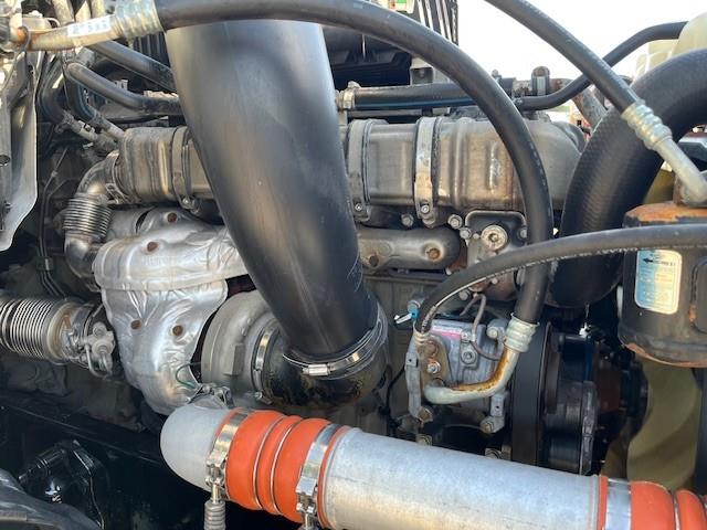 2019 Freightliner Cascadia-12