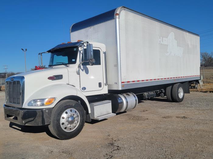 2020 Peterbilt 337-1