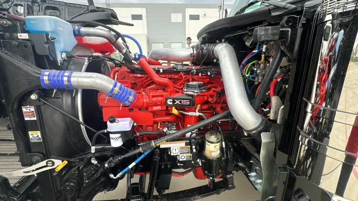 2026 Peterbilt 589-16