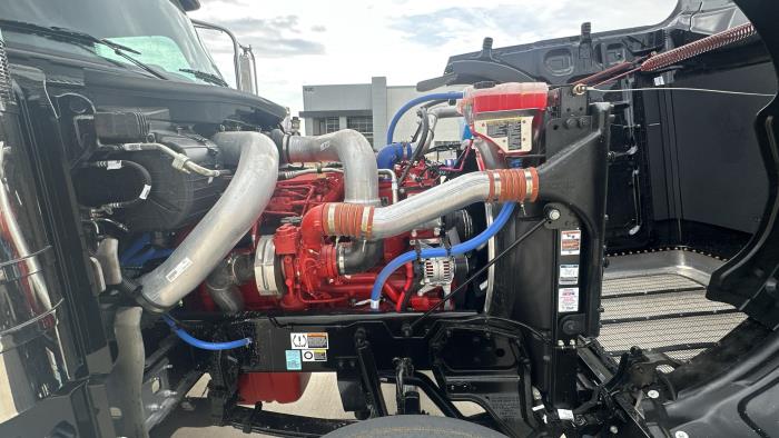 2026 Peterbilt 589-17