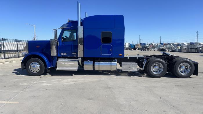 2026 Peterbilt 589-7