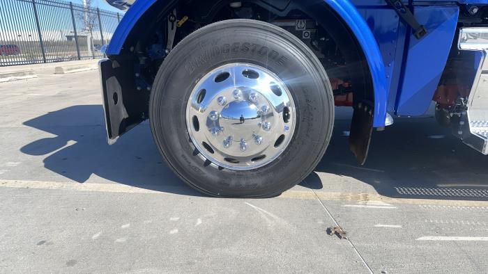 2026 Peterbilt 589-8