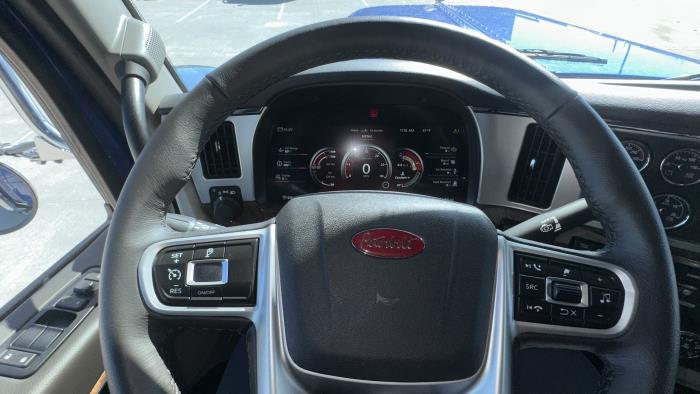 2026 Peterbilt 589-26