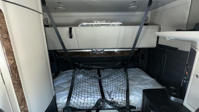 2026 Peterbilt 589-30